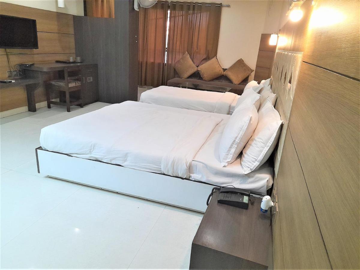 CherryStay Kiran Inn Indore Luaran gambar